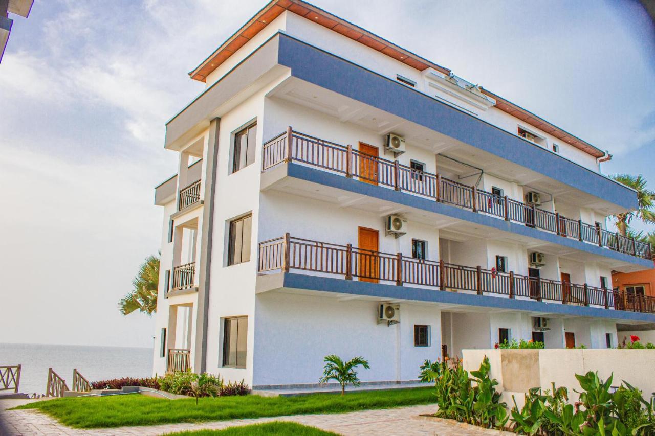 Majula Boutique Hotel Serrekunda Esterno foto