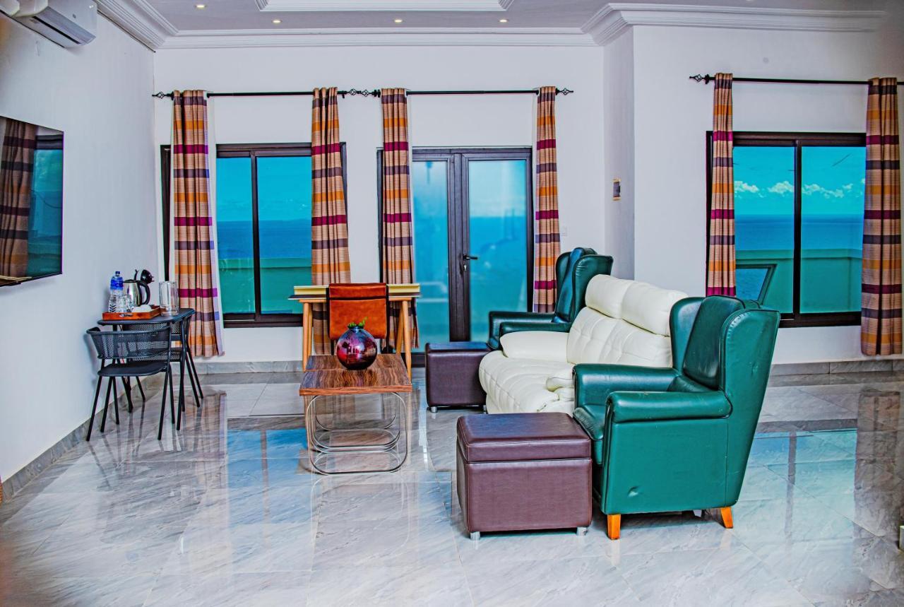 Majula Boutique Hotel Serrekunda Esterno foto